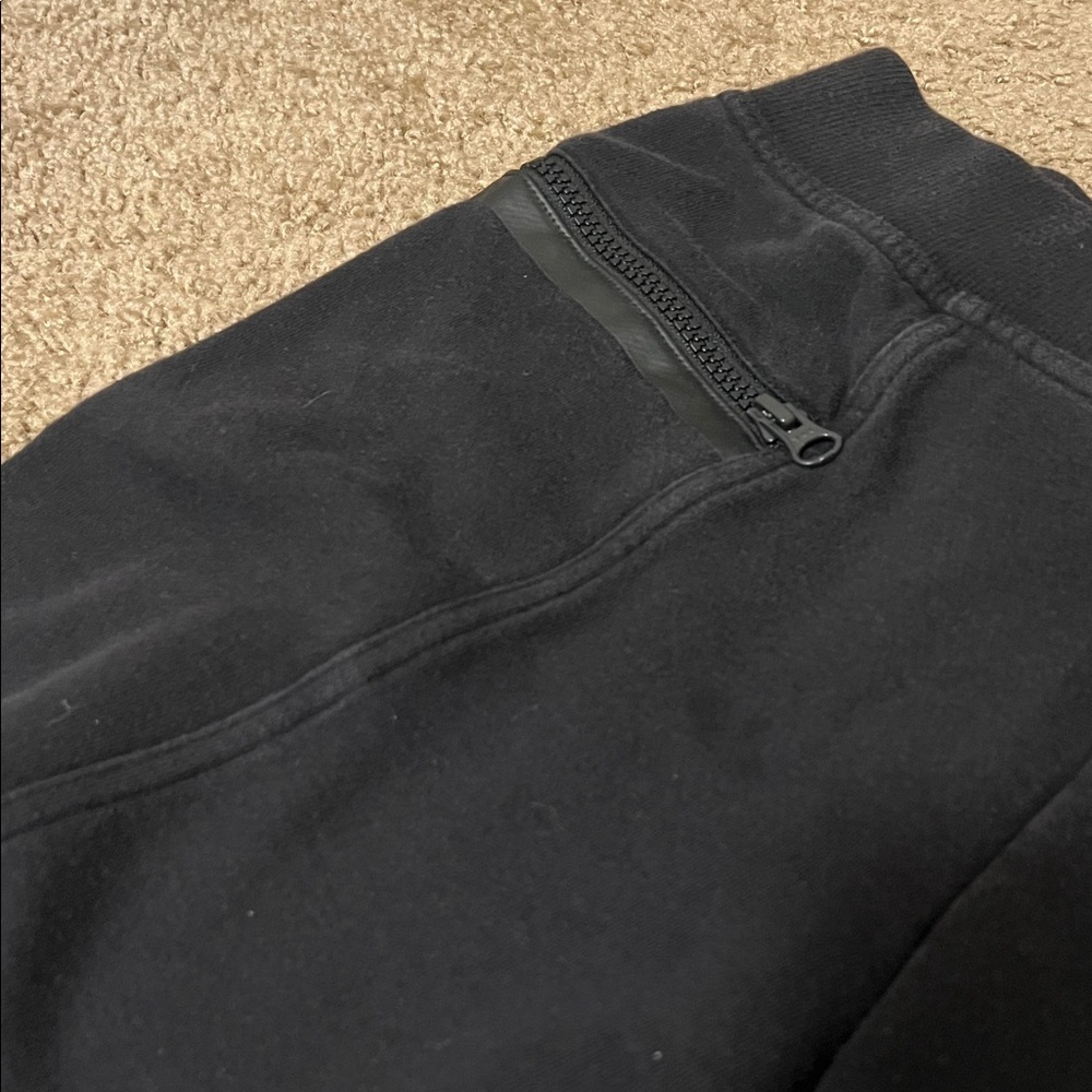 Adidas by Stella McCartney Black Cropped Pants - Picture 5 of 7